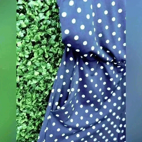 NY PETITE COLLECTION, DARK BLUE POLKA DOT JUMPSUITS Size M. - Picture 5 of 5